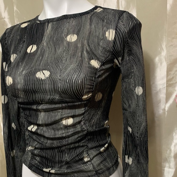 Kenneth Cole Mesh Long Sleeve Top - Picture 7 of 7